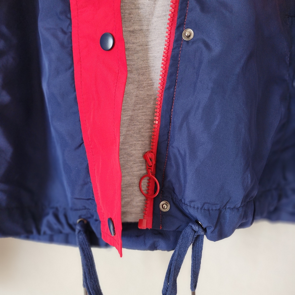 🎊Rue 21 - Women's Bright Red and Navy Blue Thin Jacket - Size Large🎊 - Picture 5 of 6